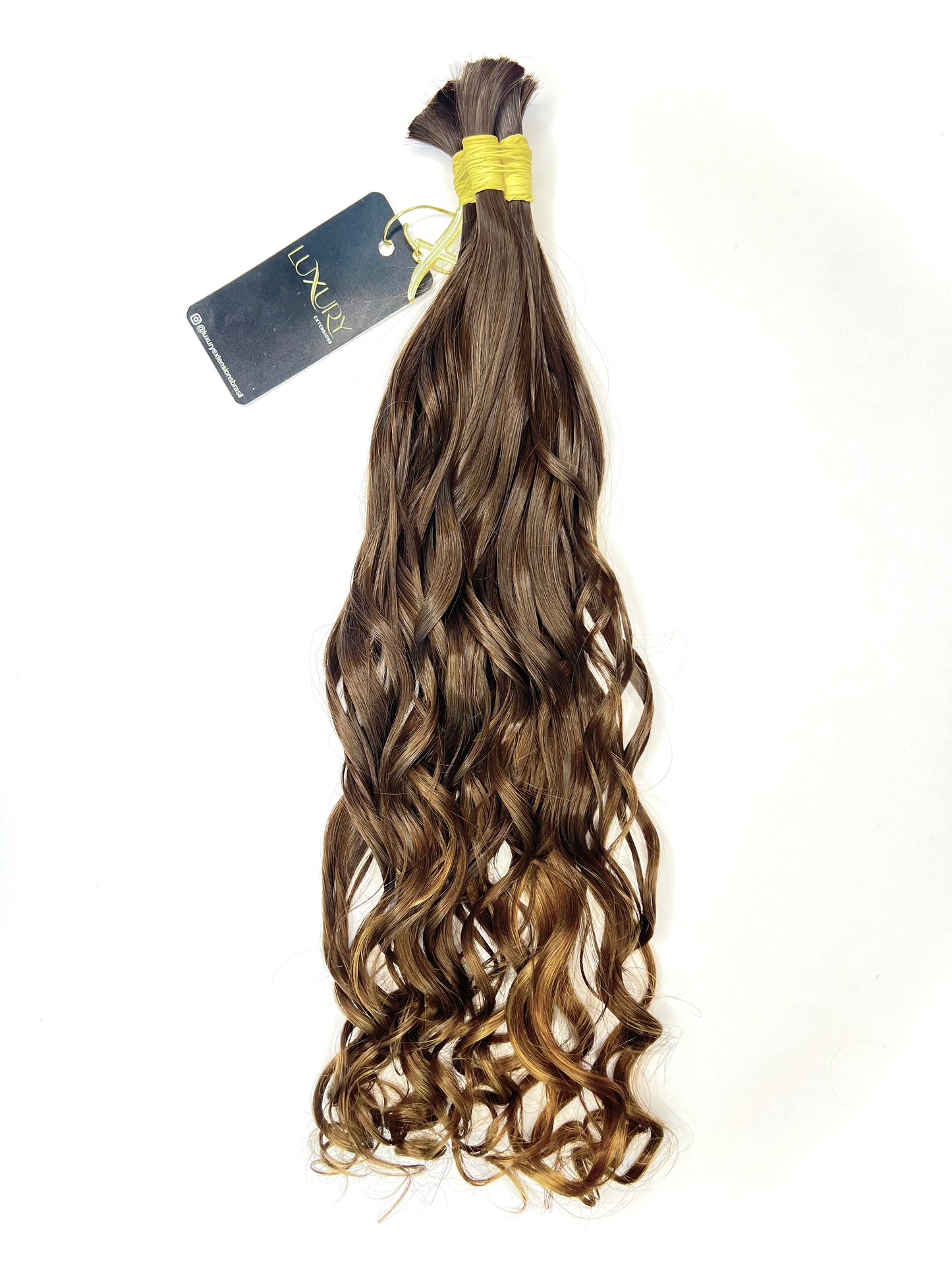 Linha Diamond Collection – Loiro Escuro Com Pontas Claras Cacheado Natural 50/55 cm 100g - Lorena