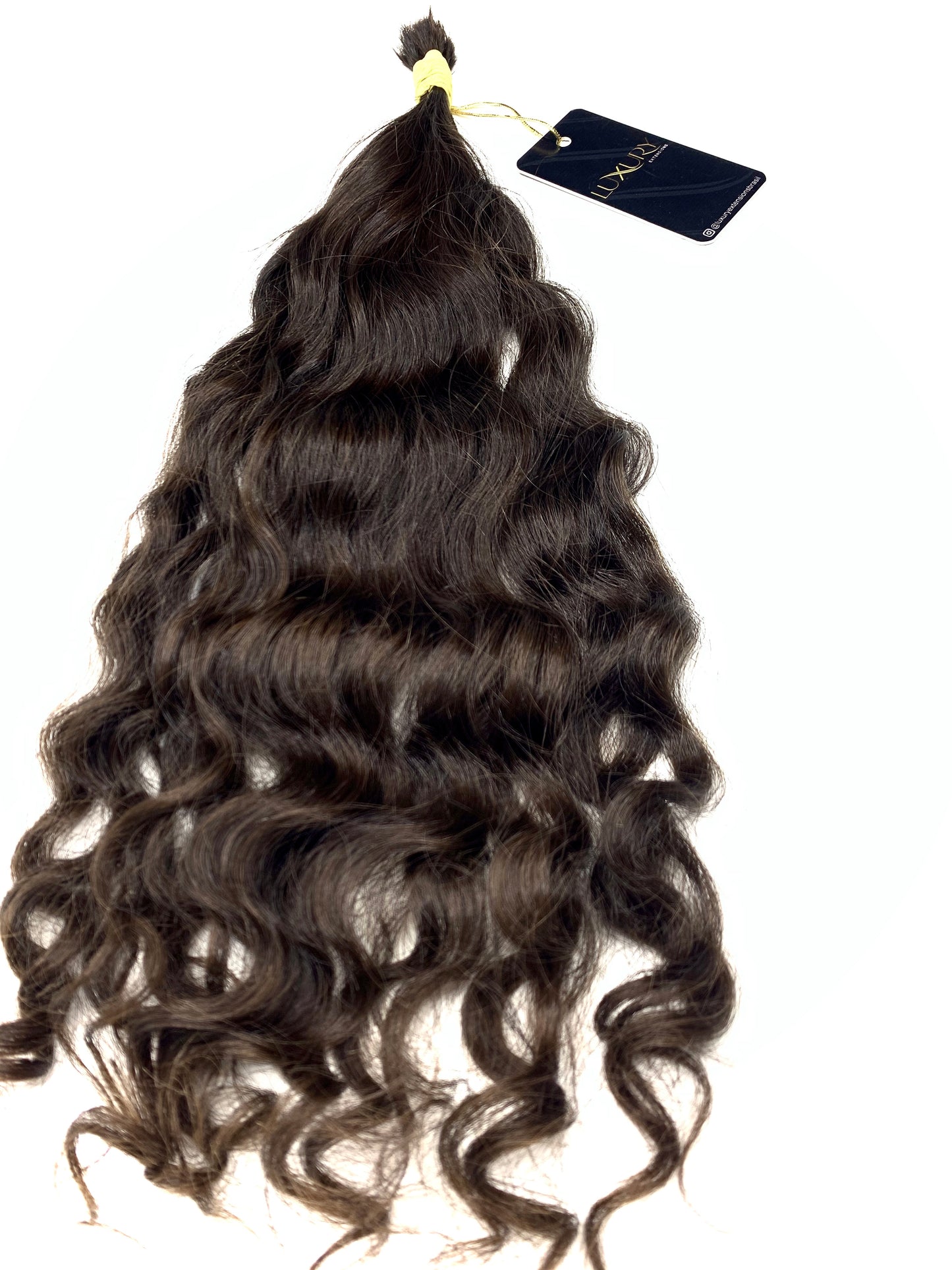 CABELO HUMANO BRASILEIRO DO SUL CASTANHO CLARO CACHEADO 45 CM 70 GRAMAS - Luxury Extensions Brasil